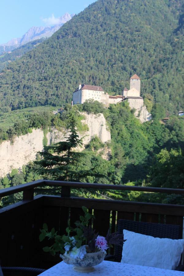 Villa Falkner Tirolo Exterior photo